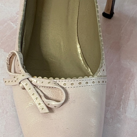 Stuart Weitzman Blush Pink Heels with Bow - Picture 8 of 12